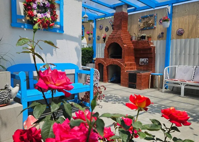 Casa Emma 度假居 *